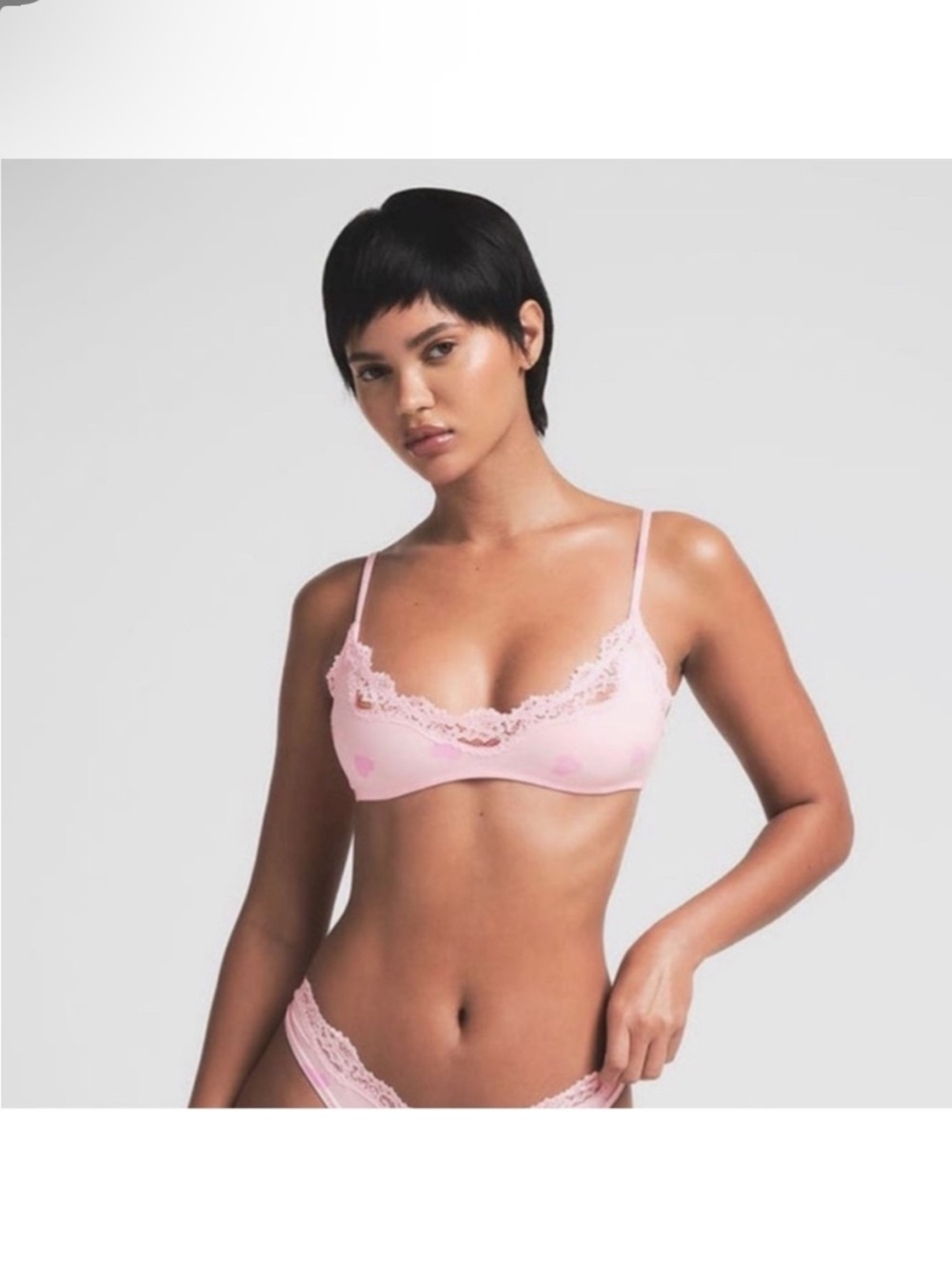 Skims Fits Everybody Lace Scoop Bralette in Cherry Blossom with hearts NWOT